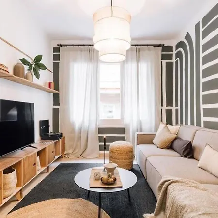 Apartment Kananga - 3 Bedroom In Gracia